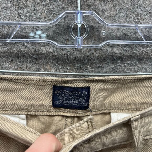 Levi’s Cargo Shorts Mens 34 Khaki Beige Cotton Twill Utility Pockets Casual - Picture 4 of 11